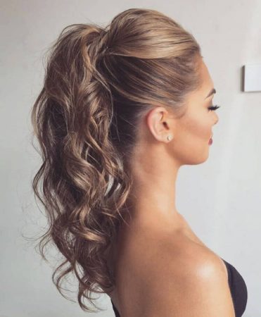 hairstyles with waves volume ponytail