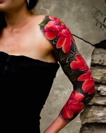 japanese woman arm tattoos