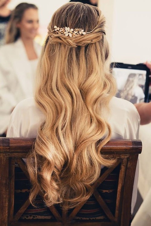medium tail hairstyles for parties