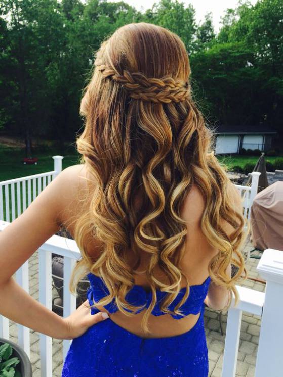 half-up hairstyles for graduation