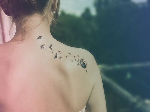 idea-of-tattoo-for-the-back-of-a-woman 