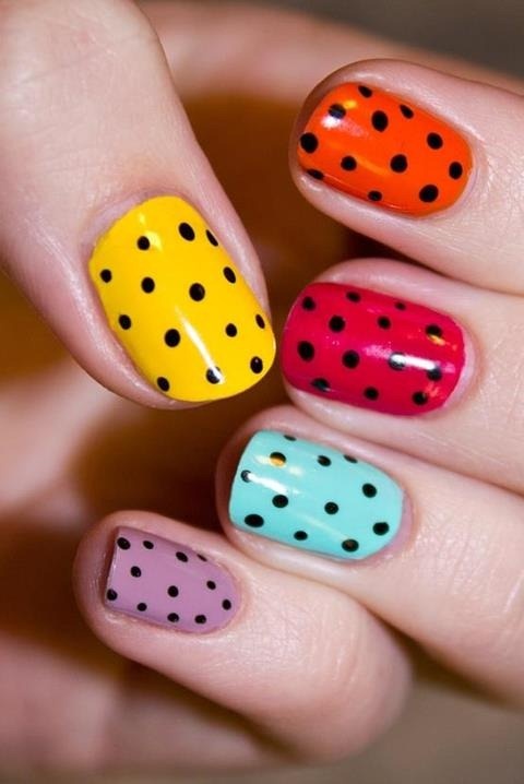 dotted nail designs 