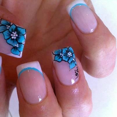 Nail Decorations Decorated with Easy Flowers - Trendy Queen : Leading ...
