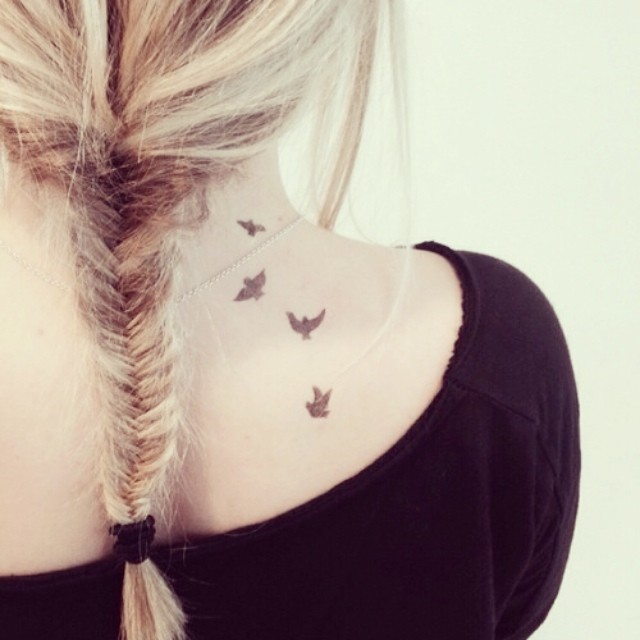 tattoo-for-women-nape-birds 