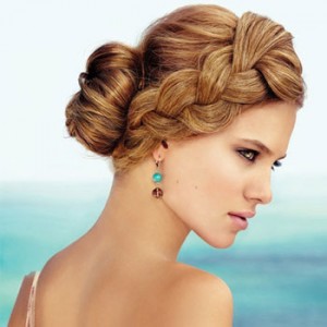 trendy-hairstyle-with-up-braids