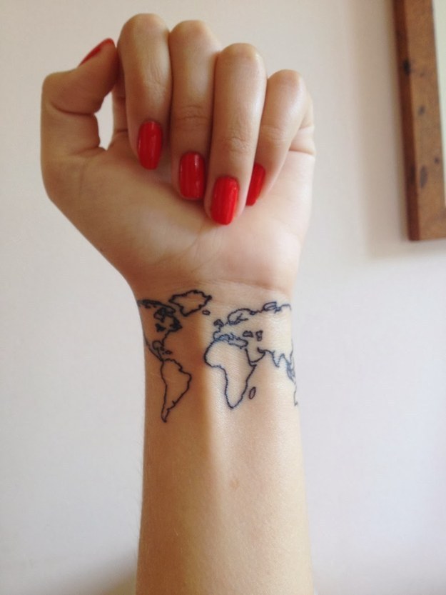 pretty-tattoos-women-wrist 