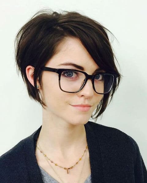 short haircut with nerd glasses