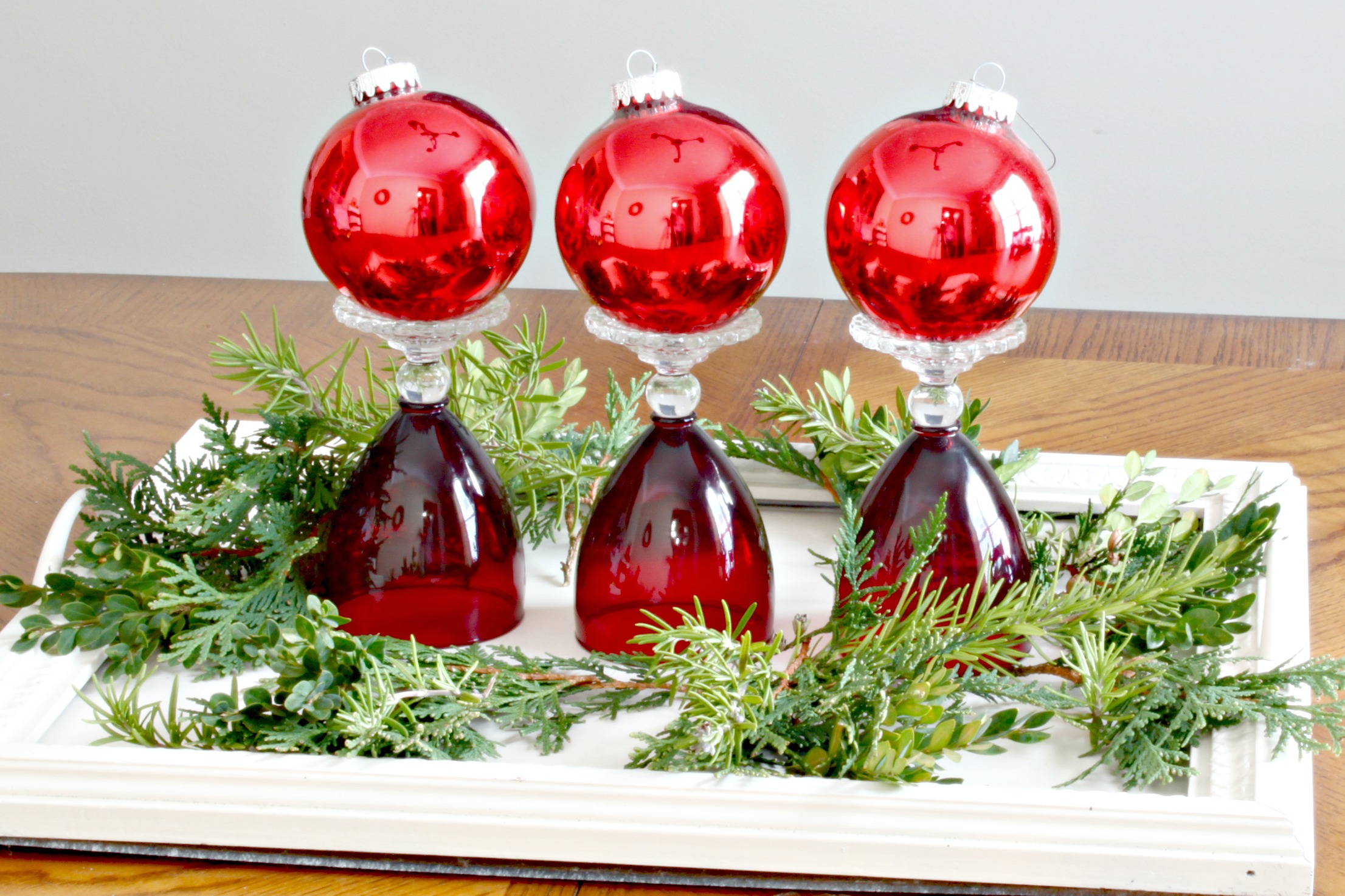 Christmas arrangements with balls