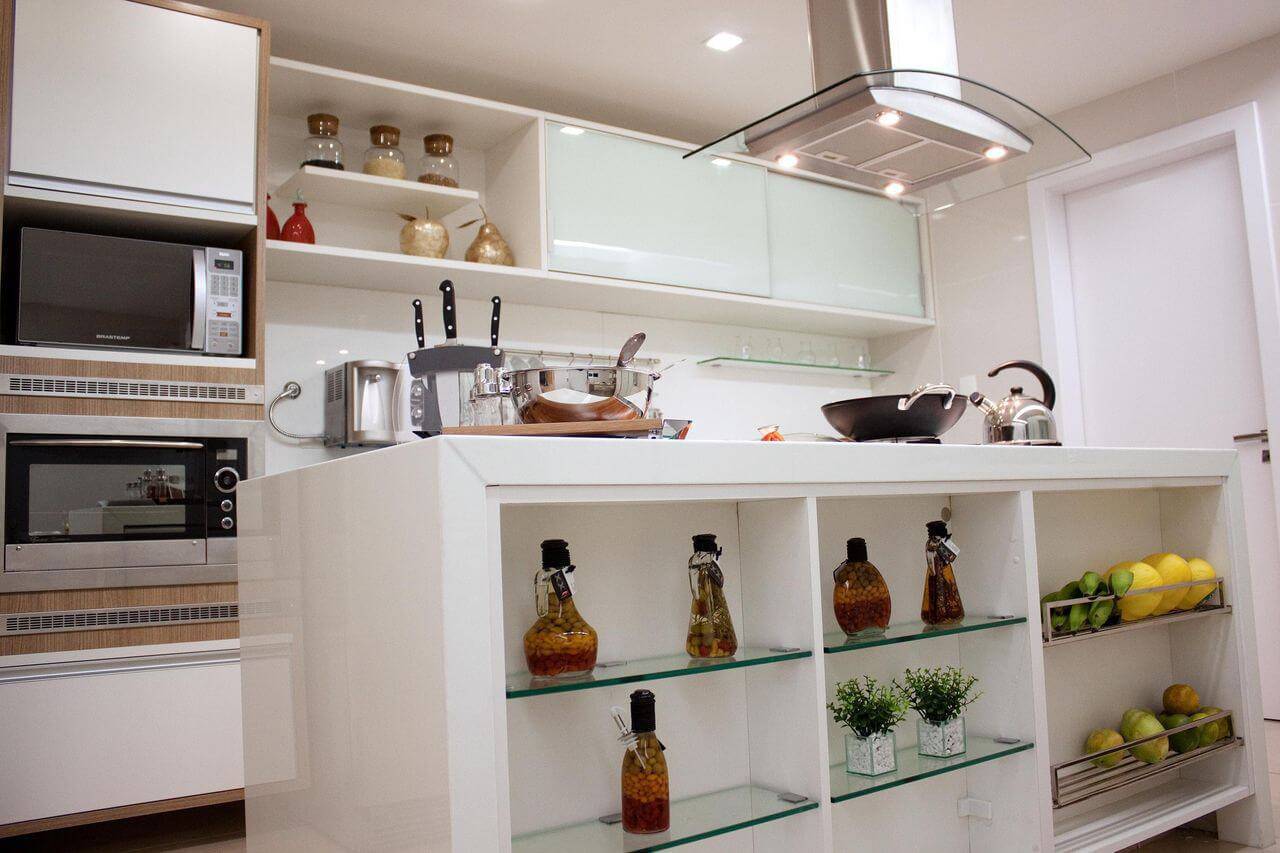 Small modulated apartment kitchen