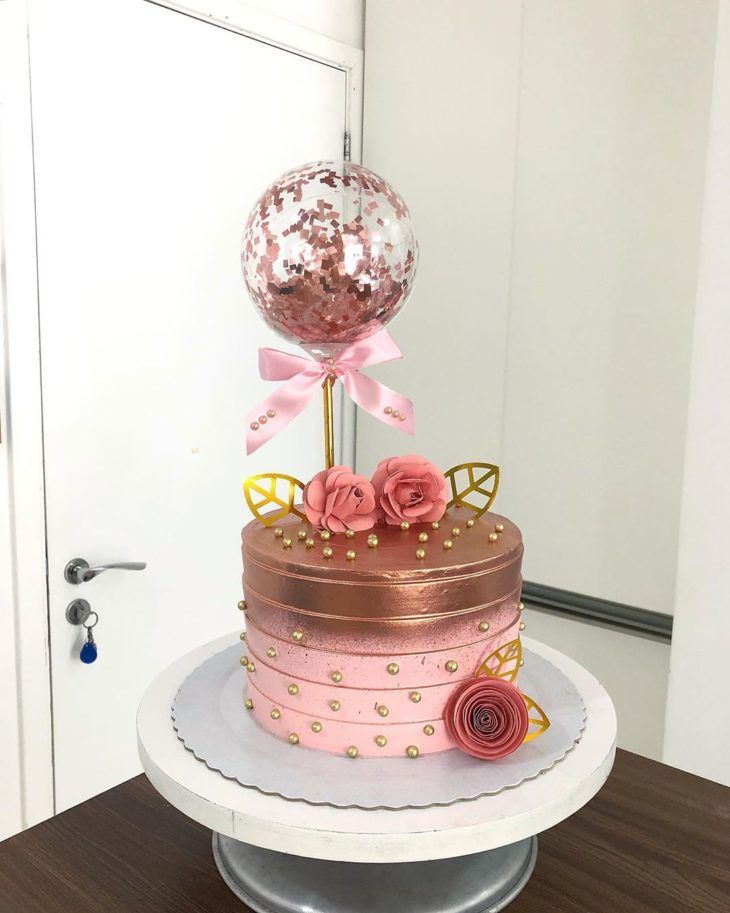 Rosé Gold balloons cake