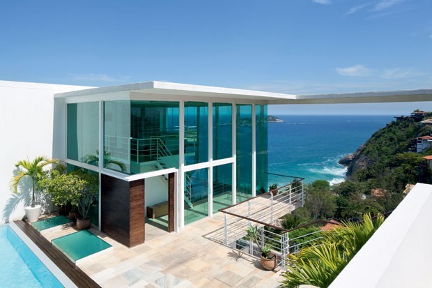 Beautiful houses by the beach