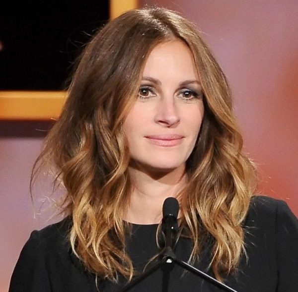 julia-roberts-haircuts-for-elongated-rod