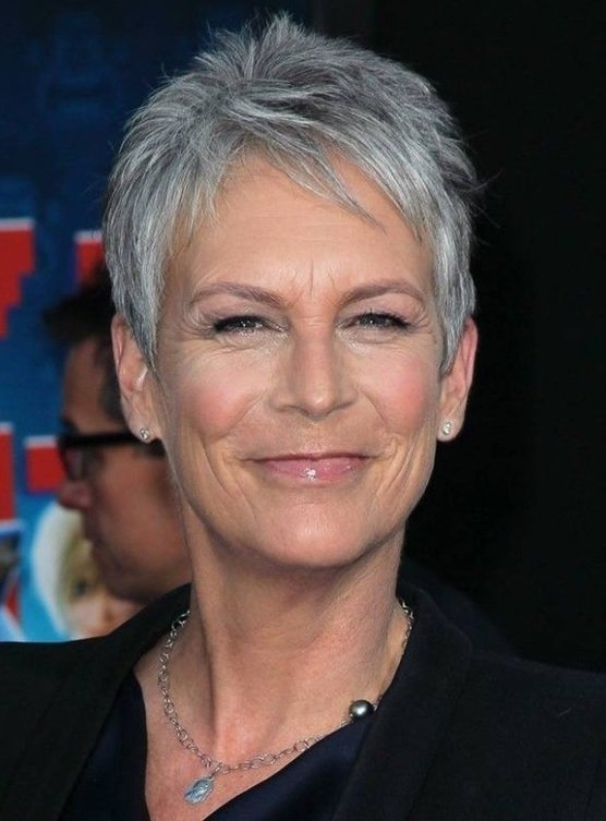 Haircuts for women 2021 jamie lee curtis 