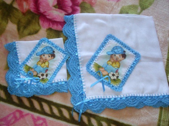 Blue crochet nozzles for diapers