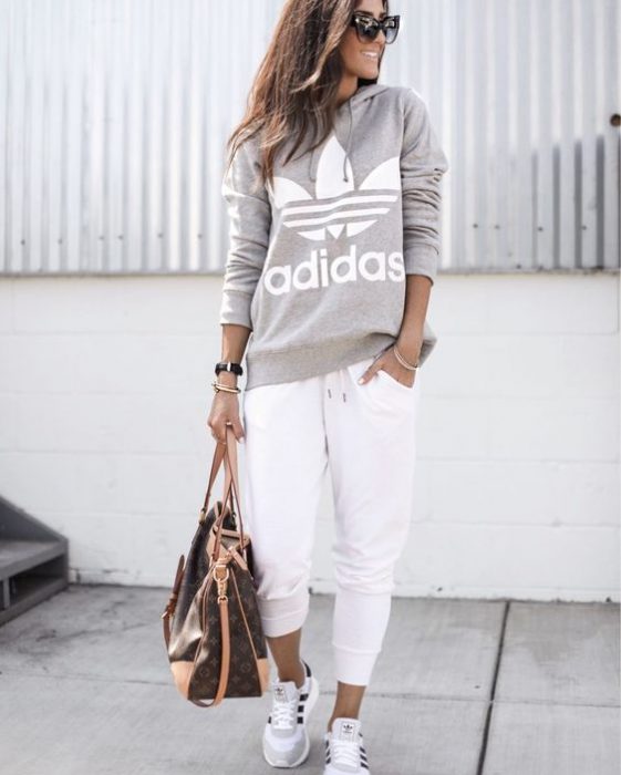 rustic jogger spring woman