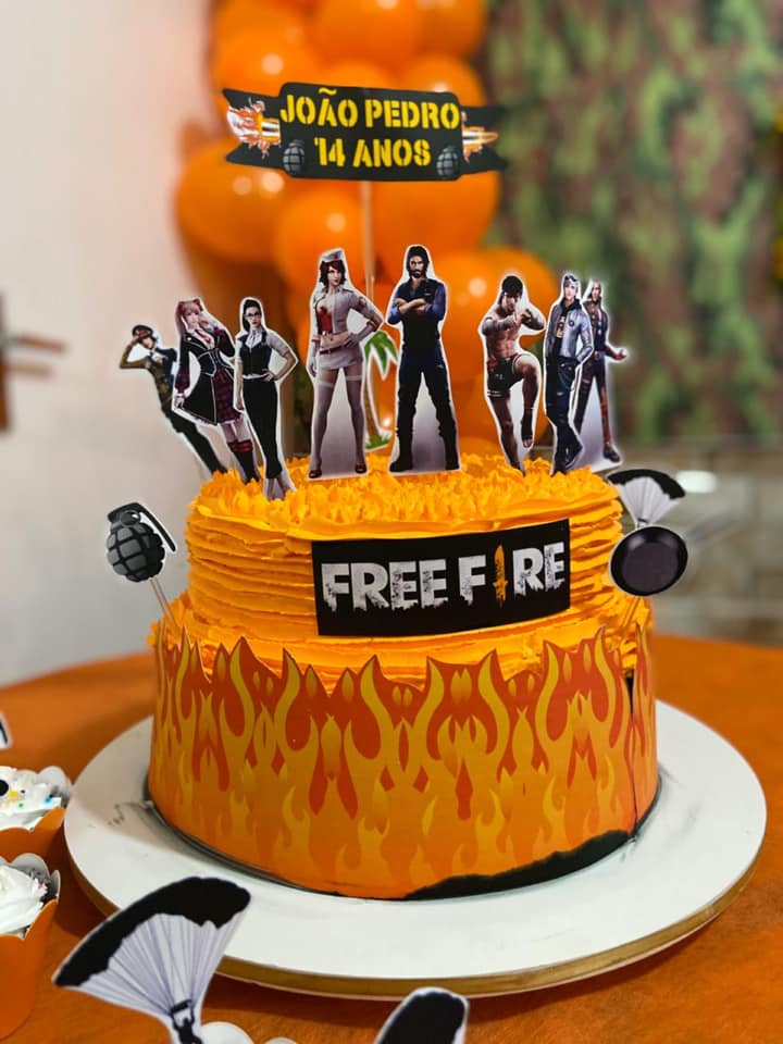 Free Fire Cake Topper