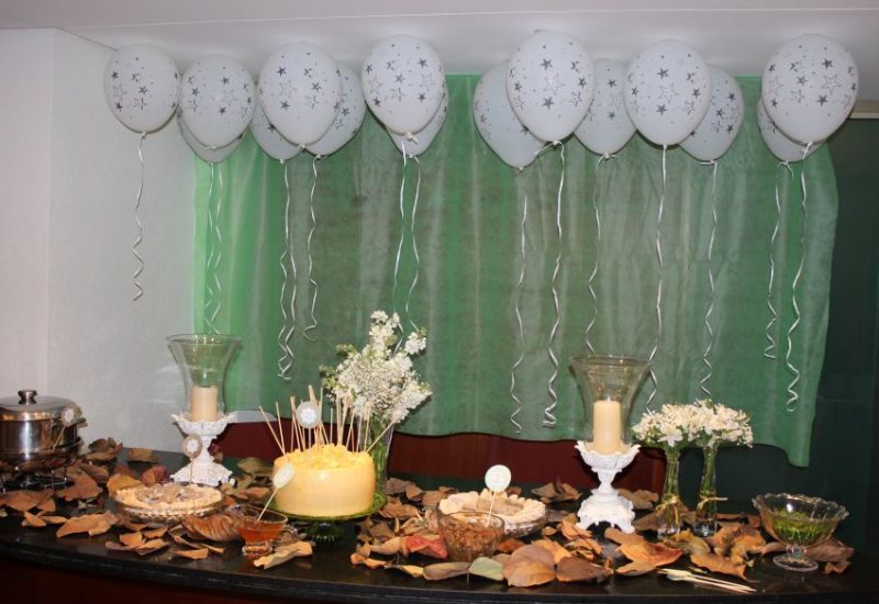 Bridal shower decorated with balloons on the ceiling