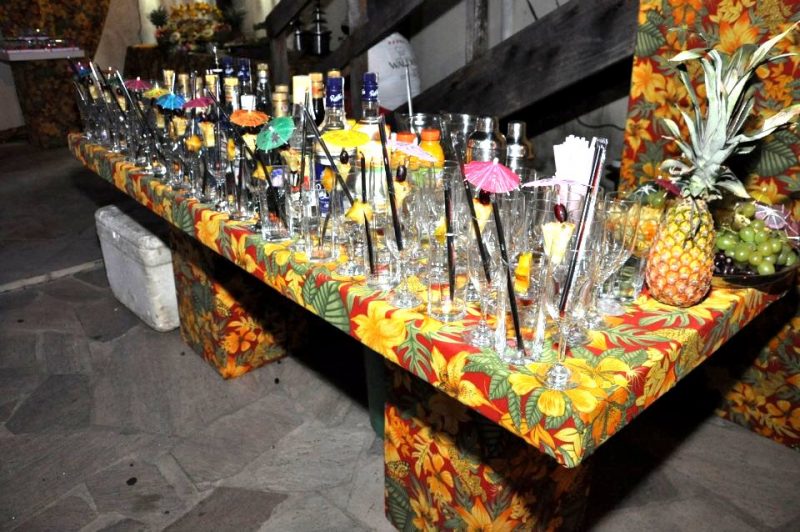 Luau Party drinks table