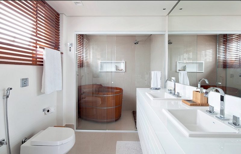 Bathroom decorated with jacuzzi