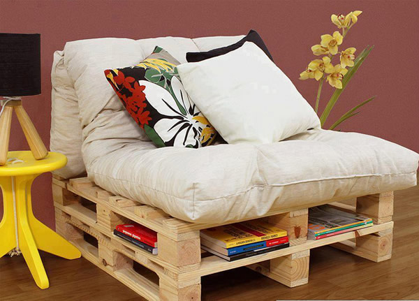 Small pallet sofa