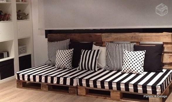 black and white striped pallet sofa