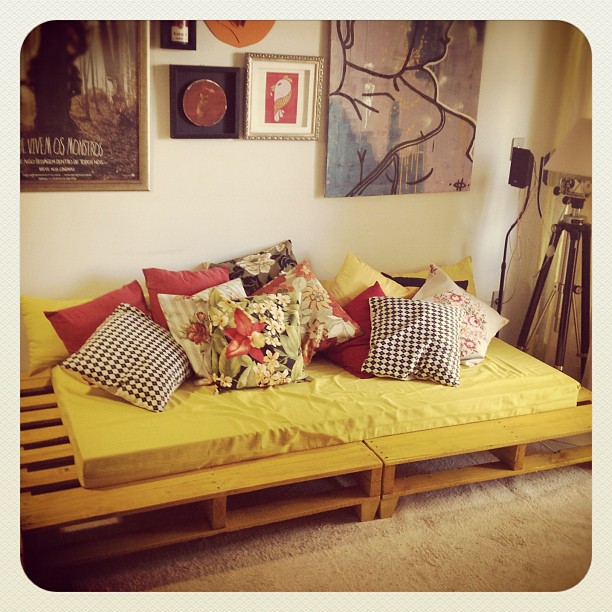 Yellow pallet sofa