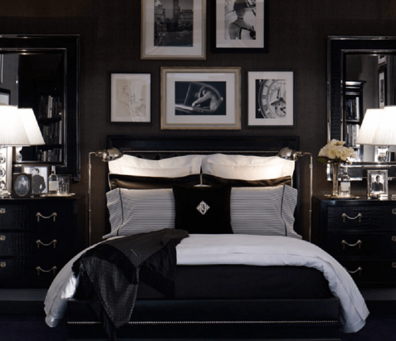 Double room decorated in black