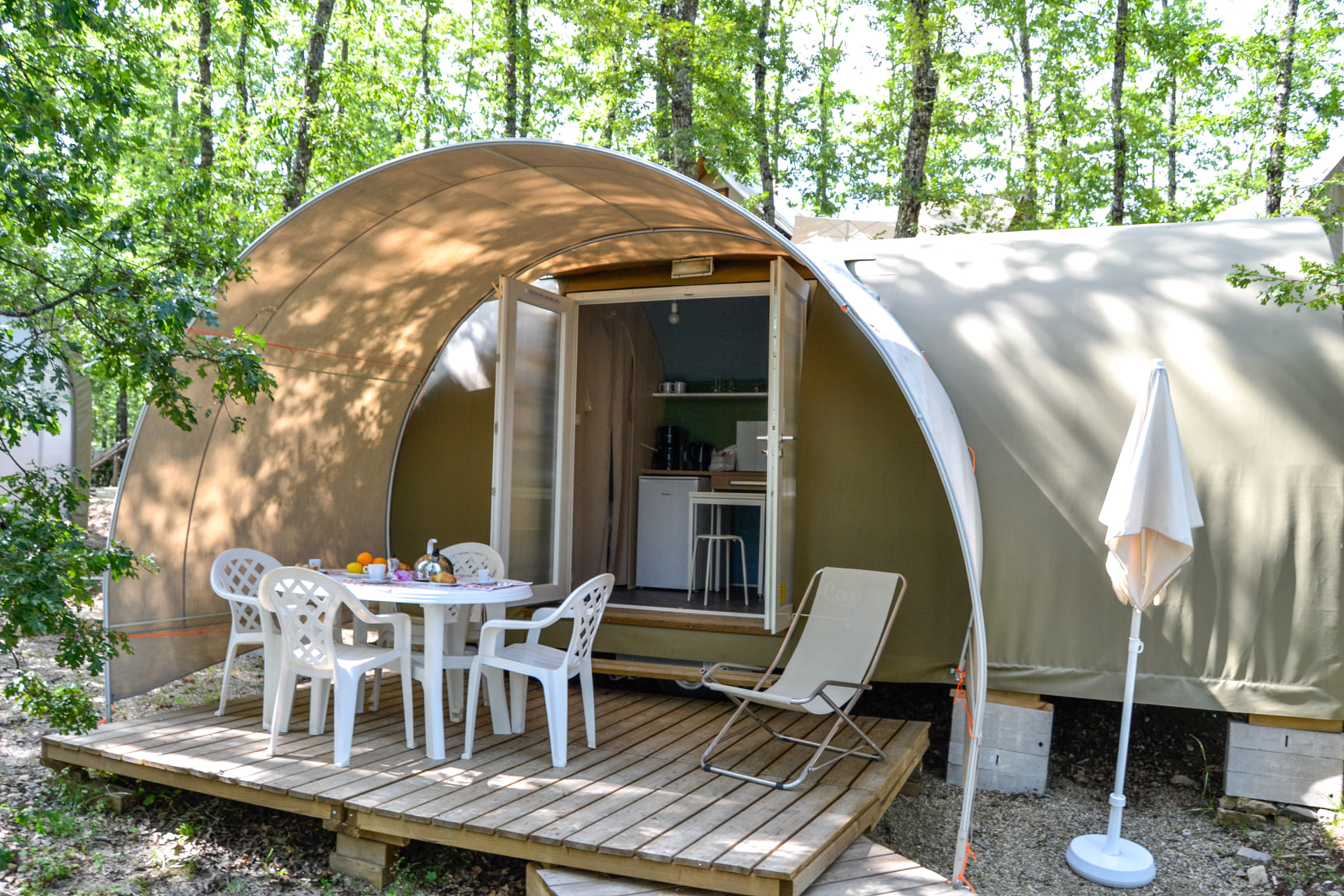 glamping italy