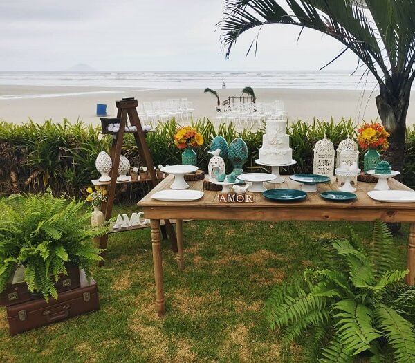 Decoration for a silver wedding on the beach