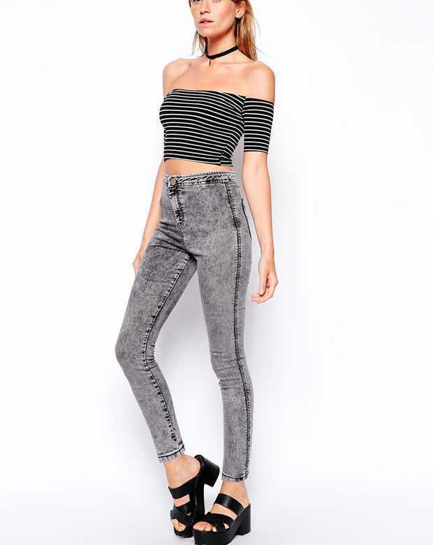 Gray buttoned jeggings