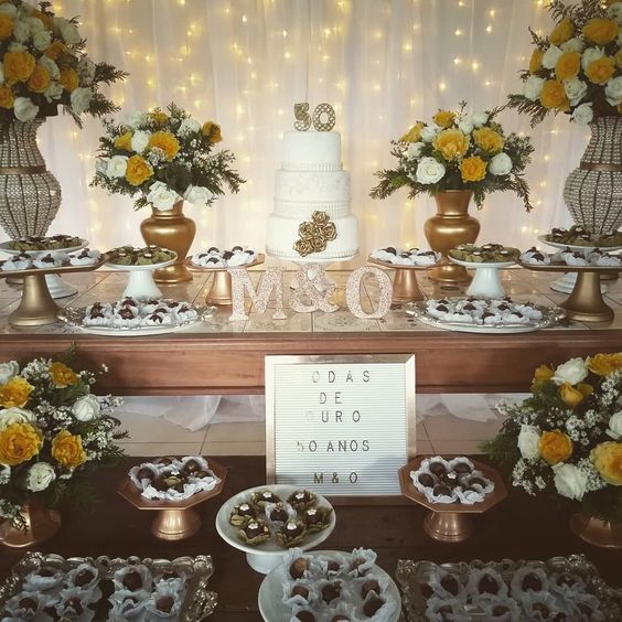 Table decorated for a Golden Wedding