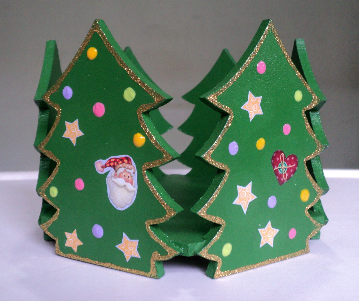 Crafts in mdf christmas trees
