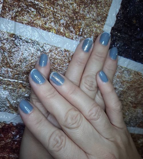 Short gray nails