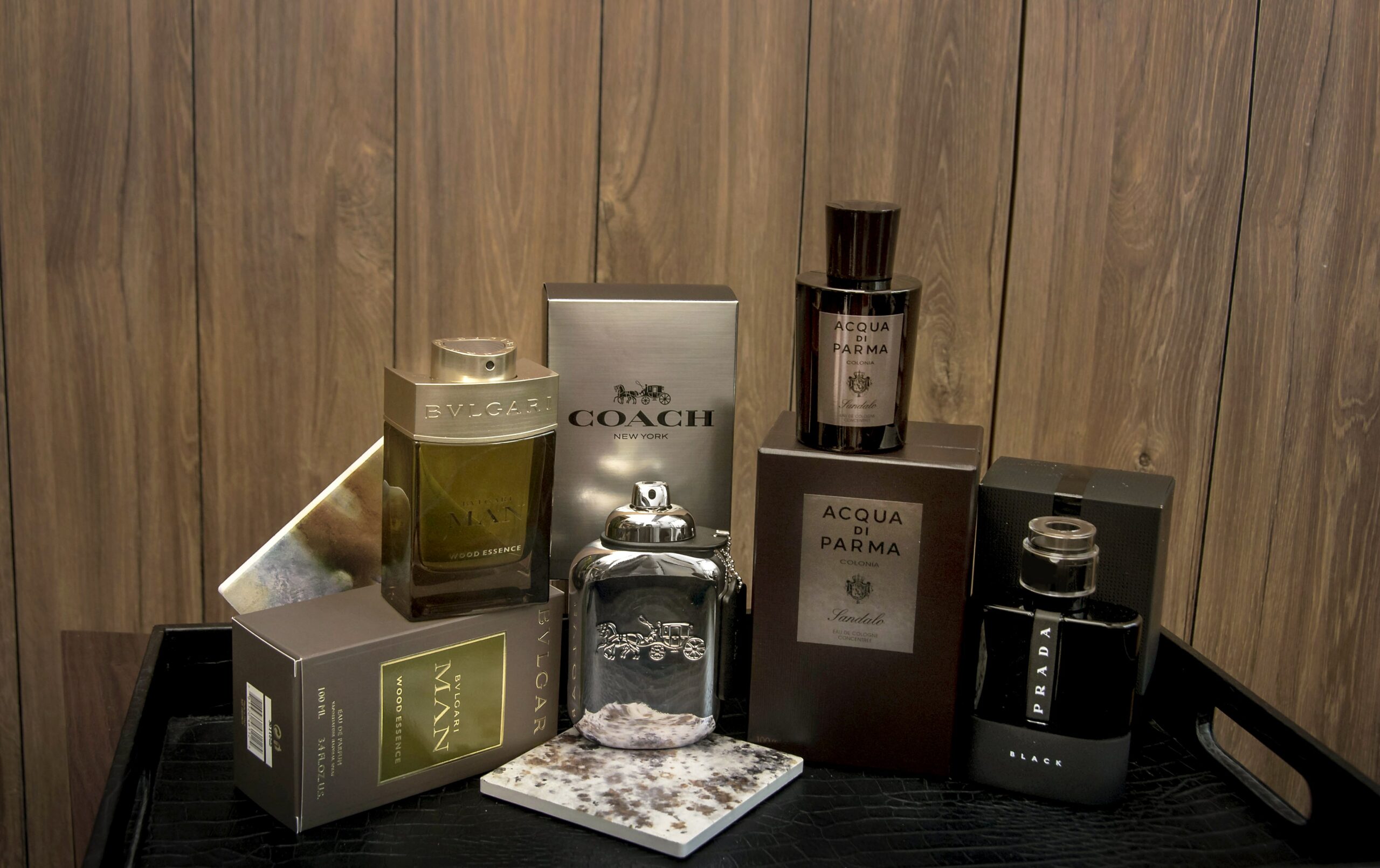 Is Woody fragrance attractive?