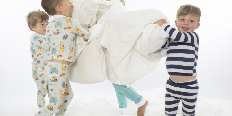 should-i-wake-my-toddler-up-to-pee-at-night