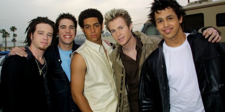 who-was-the-biggest-boy-band-in-the-2000s