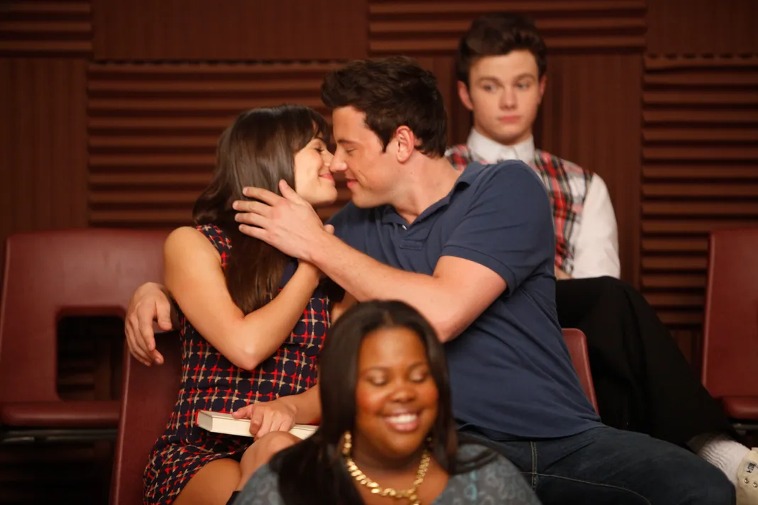 Why did Finn break up with Rachel?